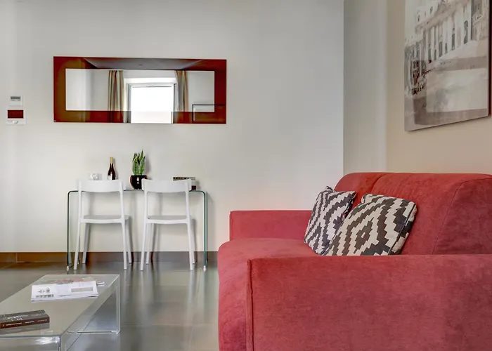 Colosseo Gardens - My Extra Róma