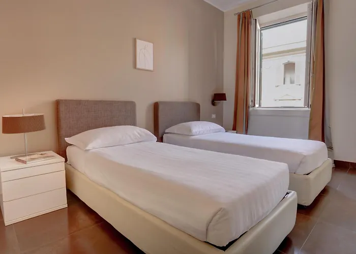 Colosseo Gardens - My Extra Apartman Róma