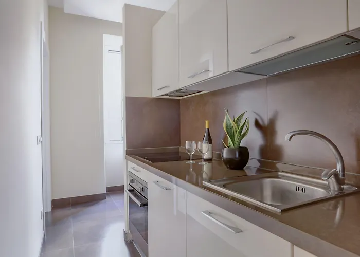 Apartman Colosseo Gardens - My Extra