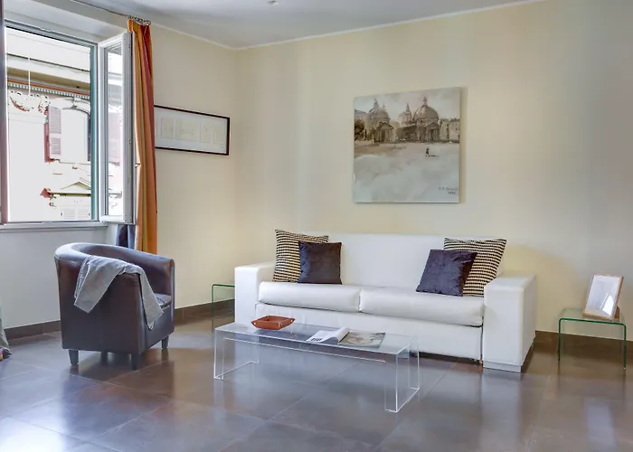 Colosseo Gardens - My Extra * Róma