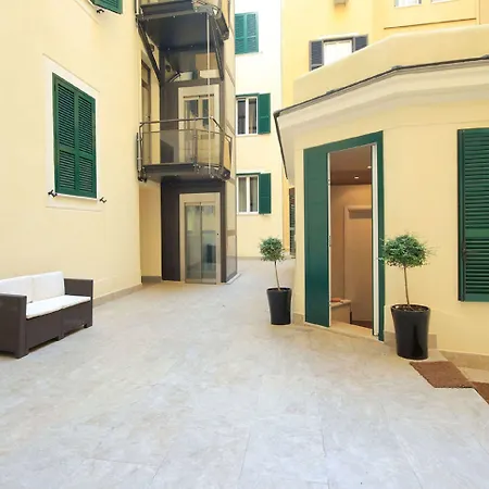 דירה Colosseo Gardens - My Extra רומא